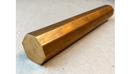 шестигранник бронзовый 10 мм БрКМц3-1 купить в Волгограде