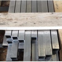 Труба алюминиевая профильная квадратная 40x40x2 мм АД31Т1 ГОСТ 18475-82