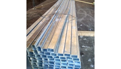 трубу профильную прямоугольную ЭСВ оцинкованную 40x20x2 мм 08пс купить в Волгограде