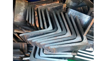 уголок стальной гнутый равнополочный 40x40x2,5 мм Ст3сп купить в Волгограде