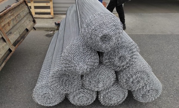 Сетка стальная из арматурной проволоки ВР-1 сварная 100x100x4 мм ГОСТ 23279-2012 фото