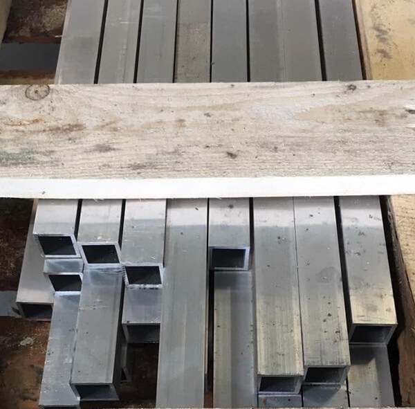 Труба алюминиевая профильная квадратная 50x50x3 мм Д16Т ГОСТ 18475-82 фото