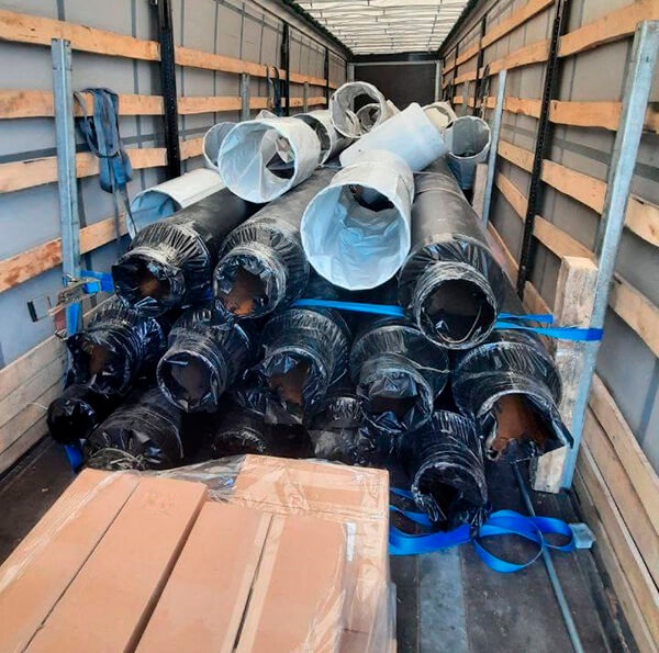 Труба Б/Ш в ППУ-ПЭ изоляции 1 типа 159x4,5 мм 09Г2С ГОСТ 30732-2020 фото